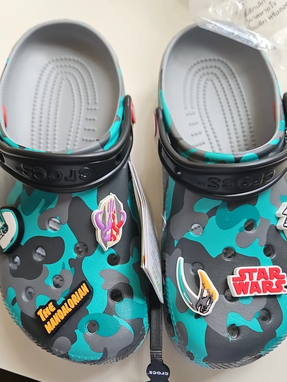 NWT Star Wars Mandelorian CROCS Teal and Gray Camo Clog with Star Wars Jibbitz